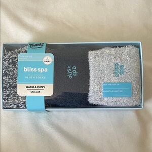 Bliss Spa 3 Pairs Plush Socks